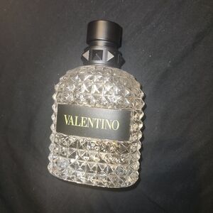Men's cologne